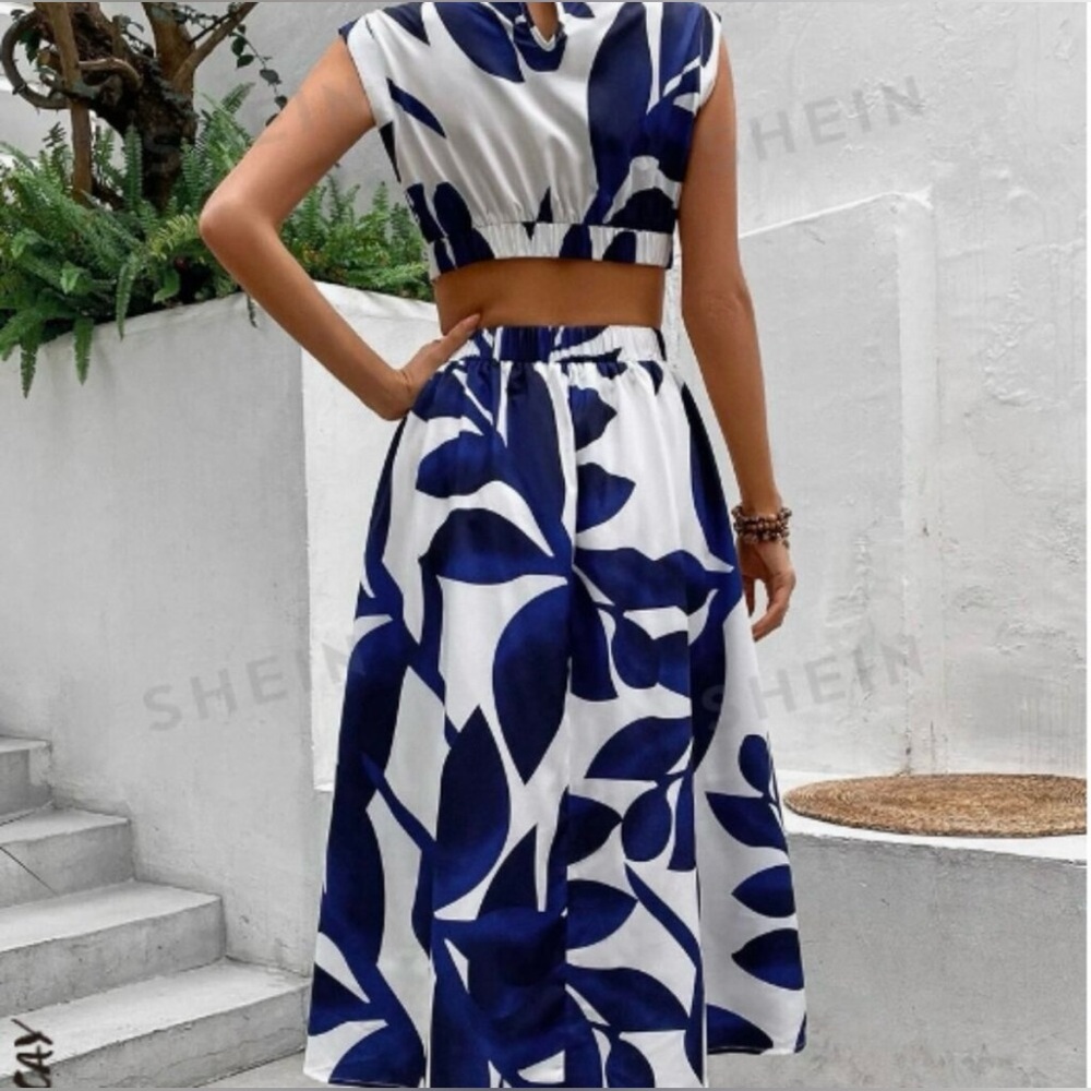 🔥🔥 Salanta Blue & White‎ Floral Long Maxi Dress🔥🔥 - Picture 3 of 11